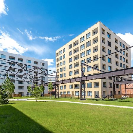 Bright 2Br - 7Th Floor, Balcony, Free Parking By Gravity Prague Lejlighed Eksteriør billede