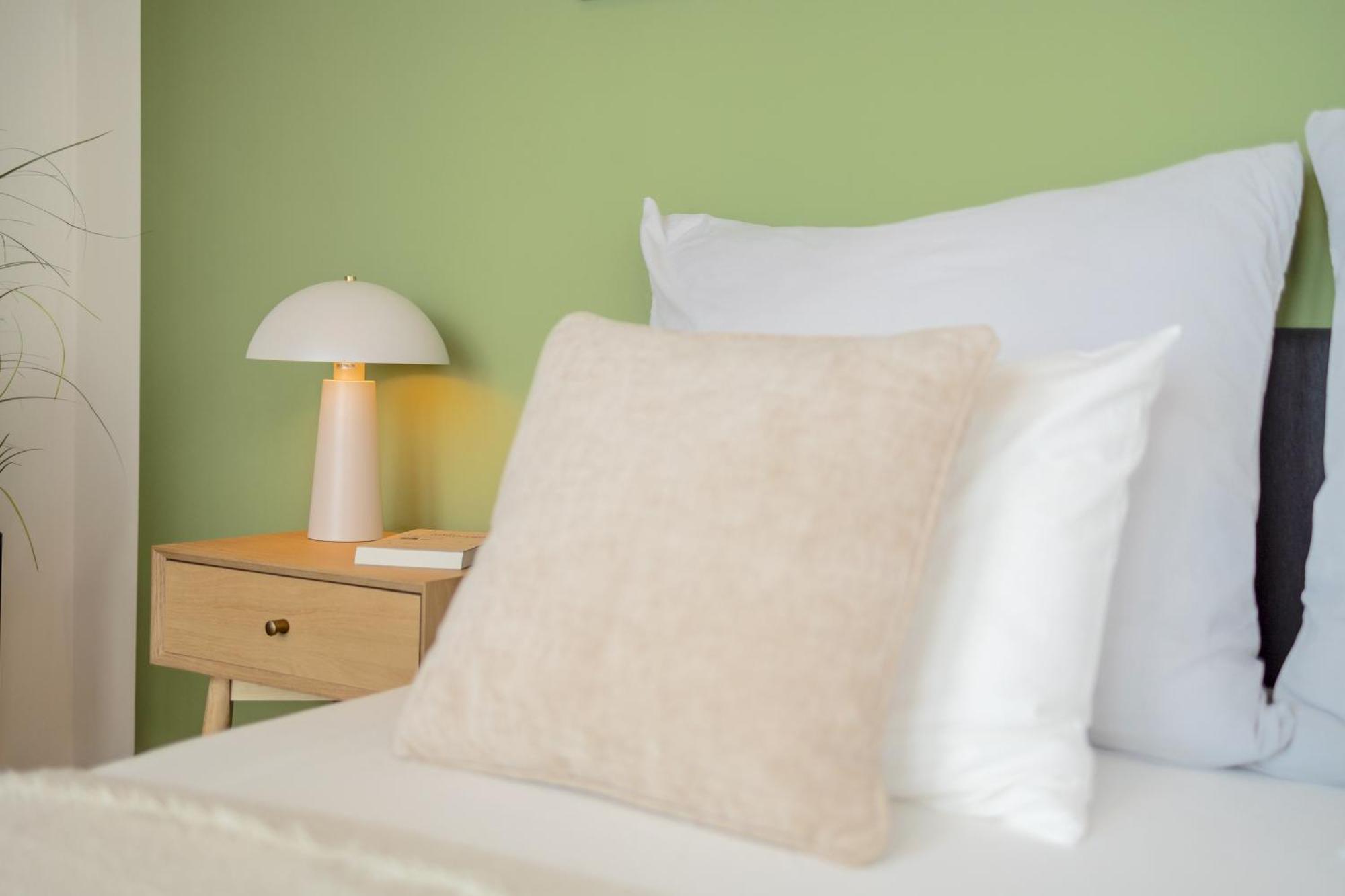 Bright 2Br - 7Th Floor, Balcony, Free Parking By Gravity Prague Lejlighed Eksteriør billede